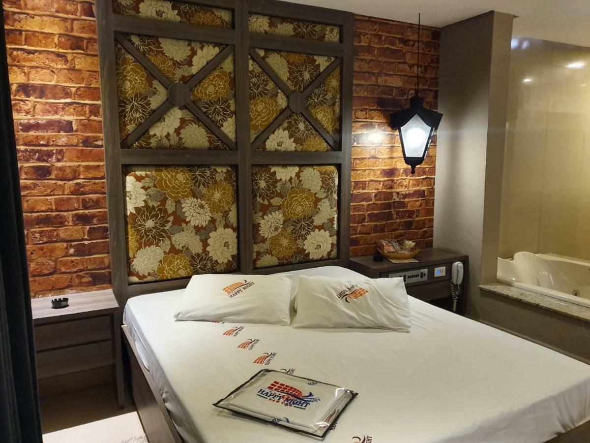 Happy Night (Adults Only) Hotell Cotia  Exteriör bild